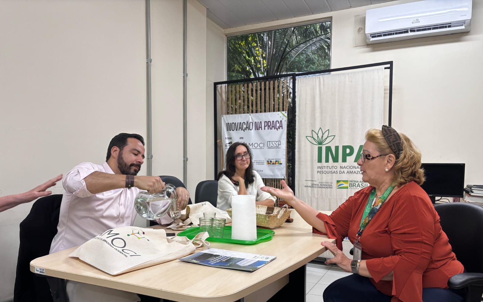 Visita do Secretário de Desenvolvimento Tecnológico e Empreendedorismo do MCTI ao AMOCI